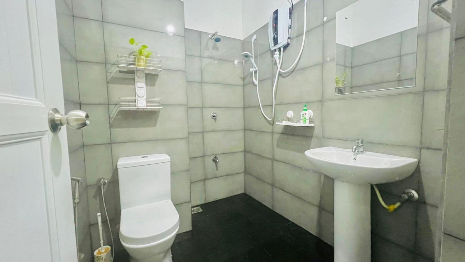 Oval View Residencies Apartment Colombo