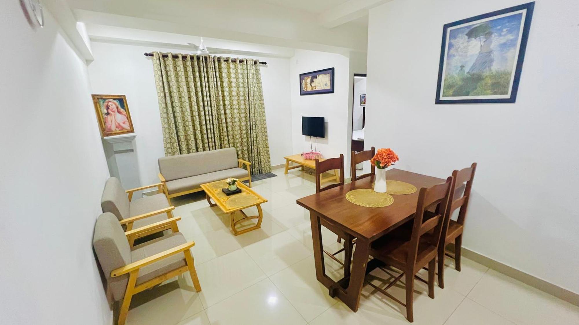 Apartment Oval View Residencies
