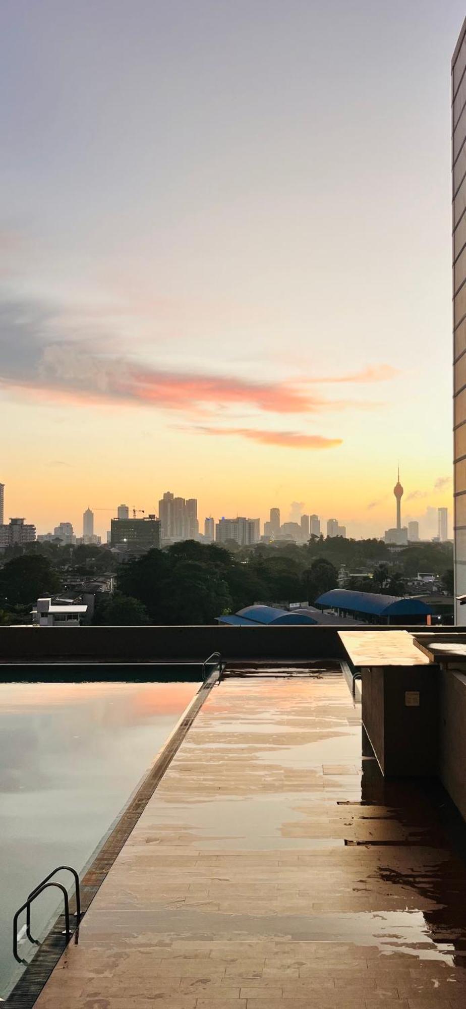 Apartment Oval View Residencies *
